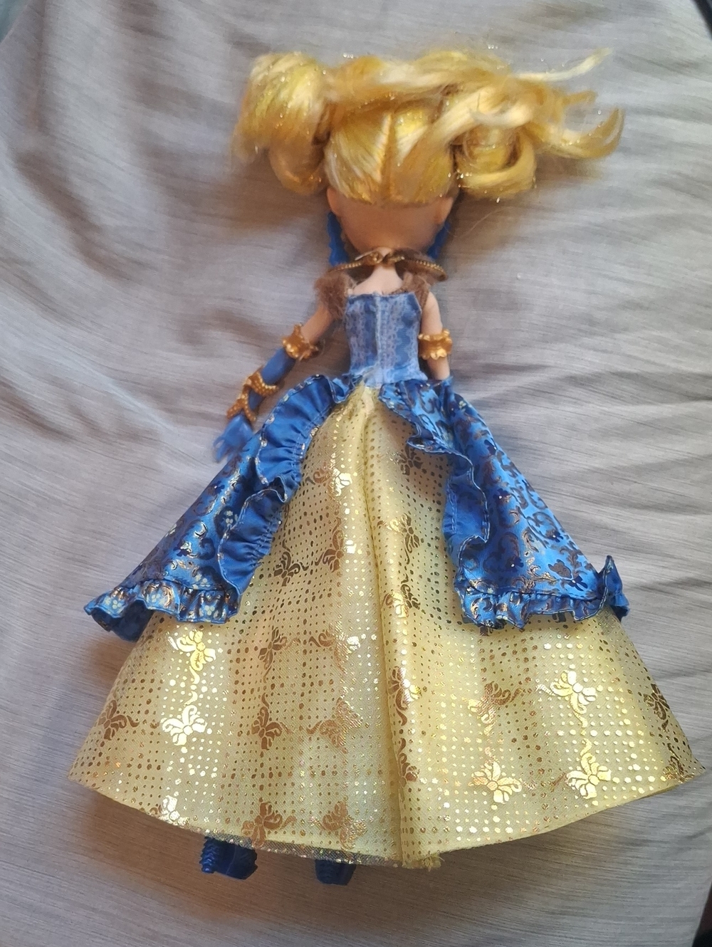 Ever After High Thronecoming Blondie Lockes Doll Mattel - Picture 4 of 6